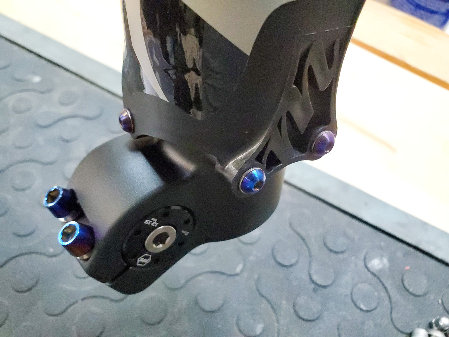 Warp9 Surron/Talaria Fork Bolts