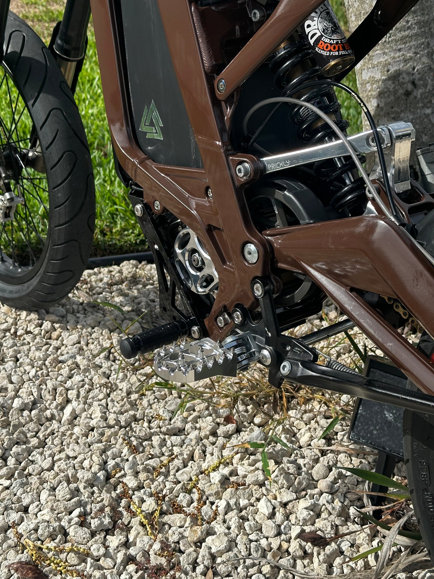 AstroWorks.co Surron Eride Pro Ultra Bee Shift Lock